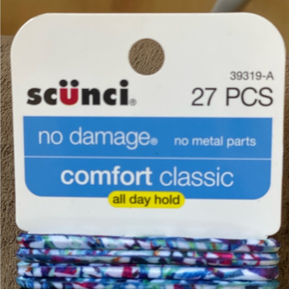Hair Elastics / Hair Ties — Scunci, 27 Count - Picture 3 of 10
